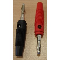 CONNETTORE IN COPPIA ROSSO/NERO PER CAVO ALIMENTAZIONE  12V (BANANA)