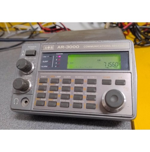 AOR AR-3000  RICEVITORE ALL MODE 0.1 - 2036 MHZ