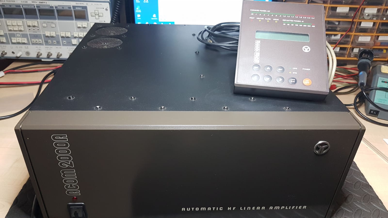 ACOM 2000A -AMPLIFICATORE HF MHZ AUTOMATICO 2 KW- USATO - OTTIMO STATO