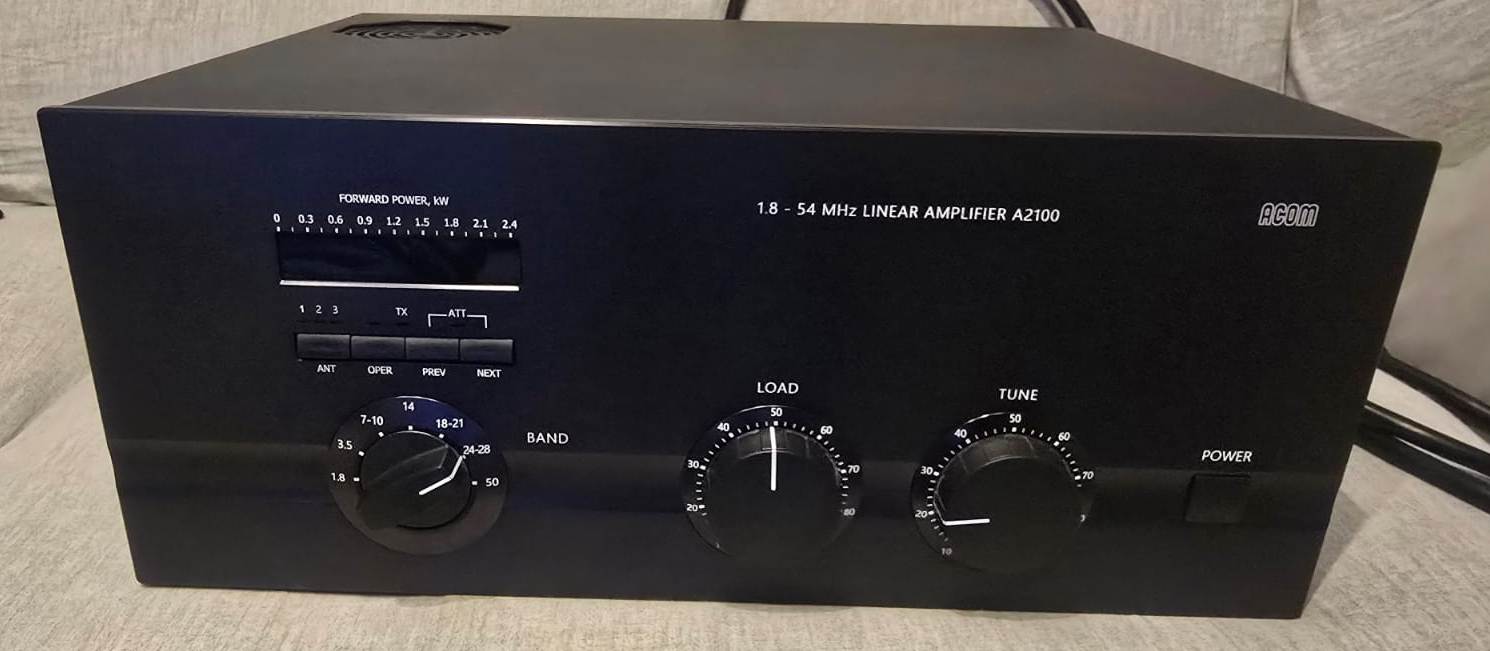ACOM 2100 - AMPLIFICATORE HF/50 MHZ 1500W COME NUOVO, USATO SOLO 2 VOLTE - AFFARE