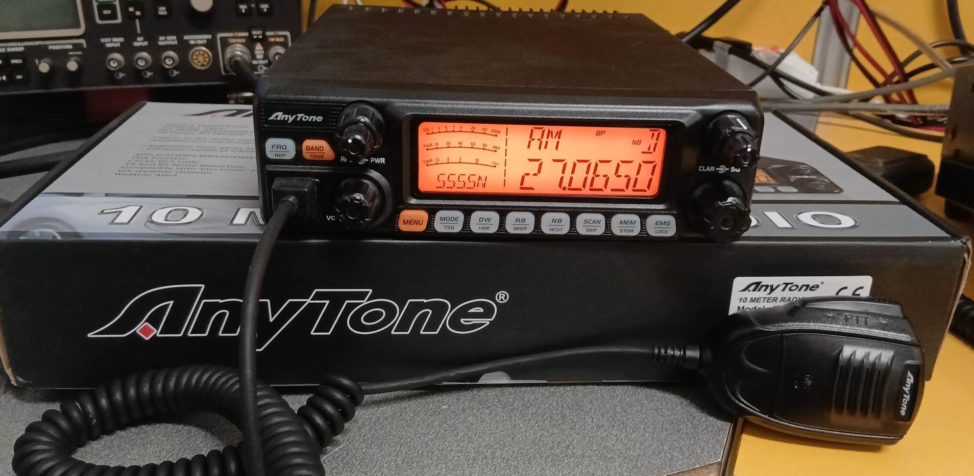 ANYTONE AT-5555 PLUS RICETRASMETTITORE 10-11 CB METRI AM FM SSB CW - PARI AL NUOVO