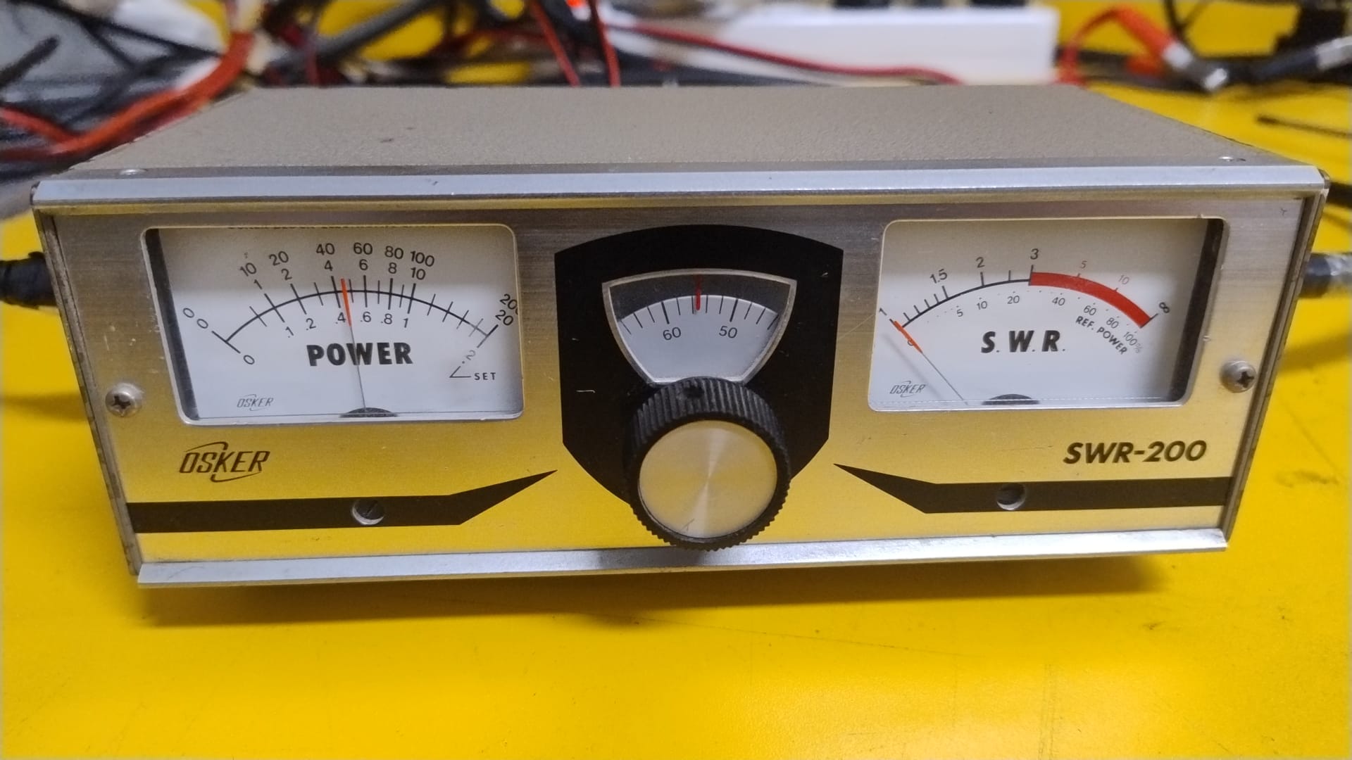OSKER SWR-200 ROSMETRO WATTMETRO 3,5/150MHZ