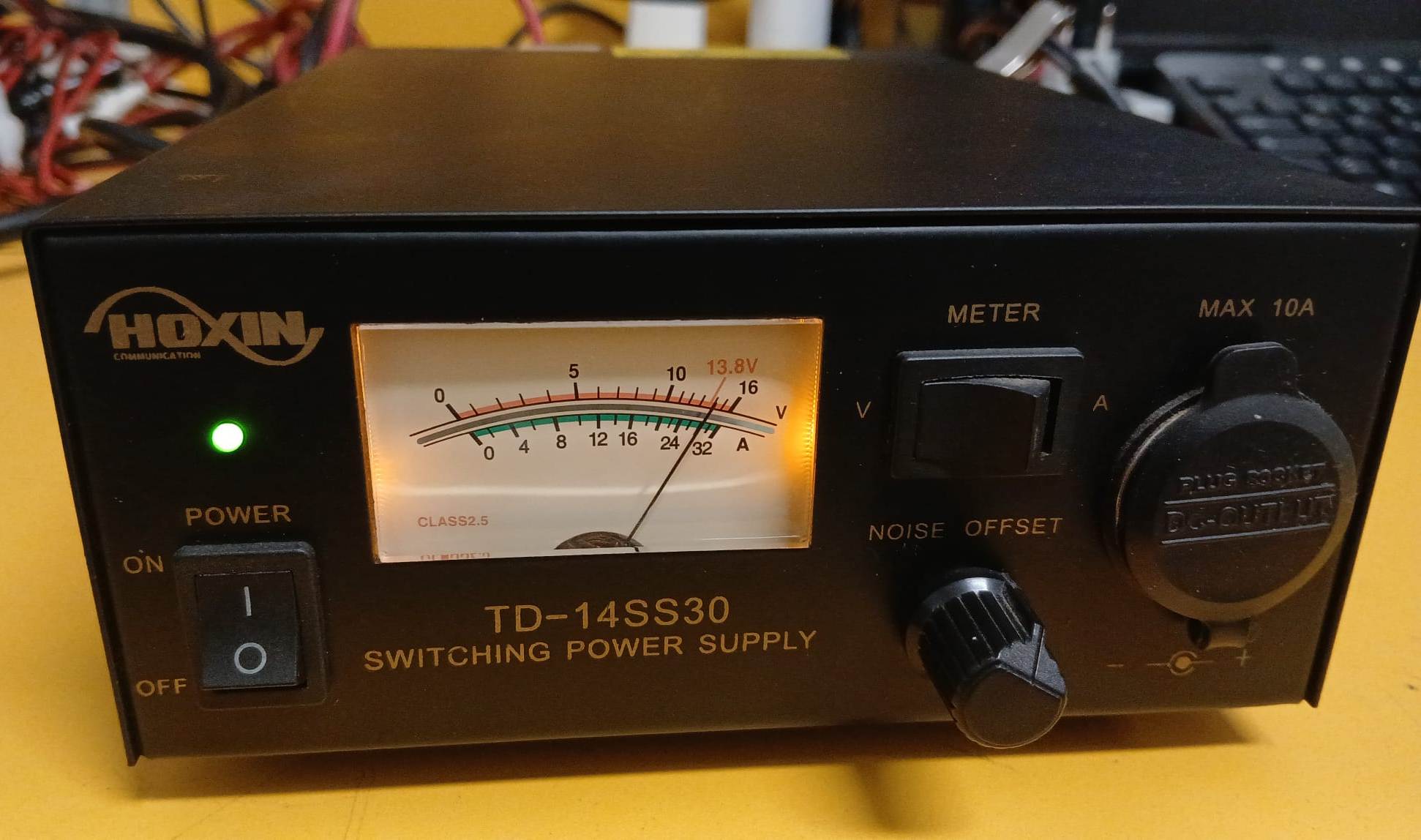 HOXIN TD14SS30 ALIMENTATORE SWITCHING 30A 13,8V - OTTIMO STATO