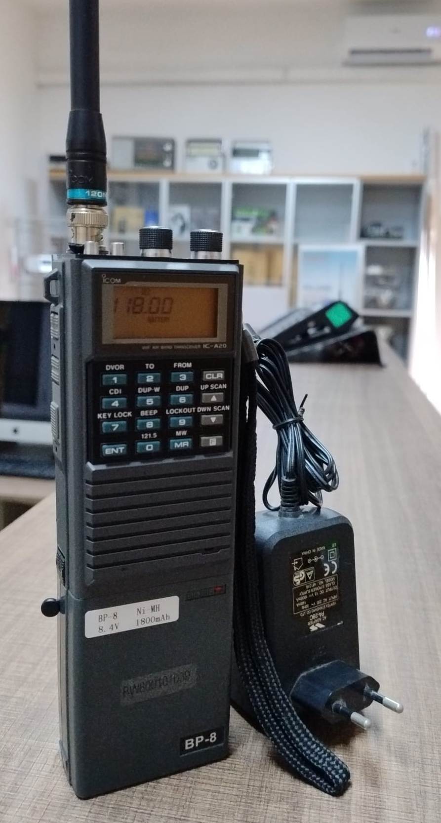 ICOM IC-A20 RICETRASMETTITORE AERONAUTICO VHF - AM