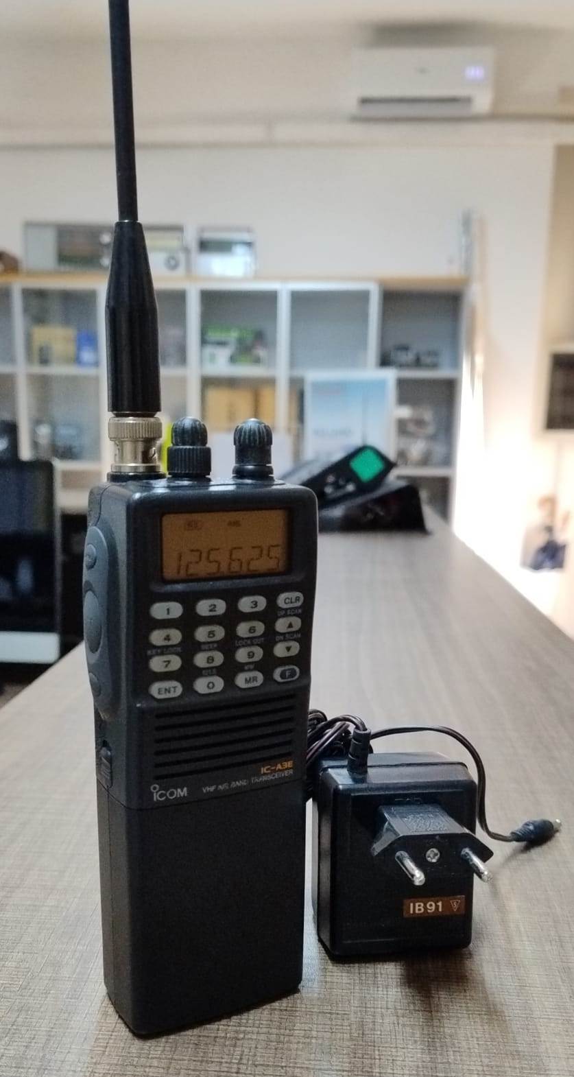 ICOM IC-A3E RICEVITORE PORTATILE AERONAUTICO VHF