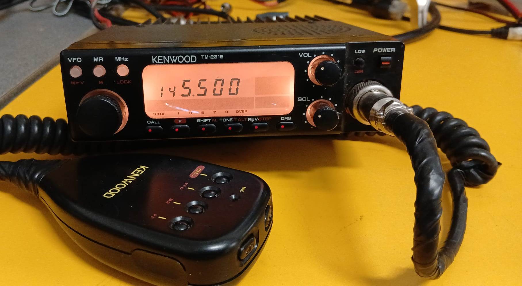 KENWOOD TM-231E VEICOLARE VHF/144MHZ CON TONI