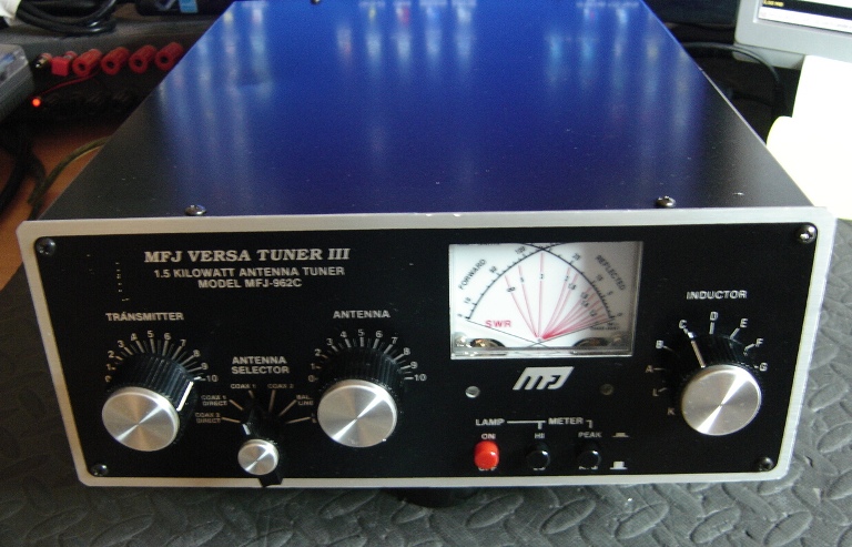 ACCORDATORE ANTENNA MFJ-962C 1,5KW