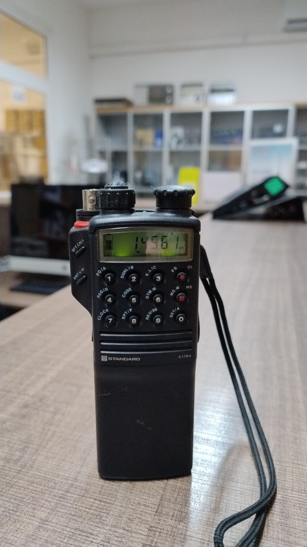 STANDARD C178 PORTATILE VHF CON PACCO BATTERIA ORIGINALE DA VERIFICARE