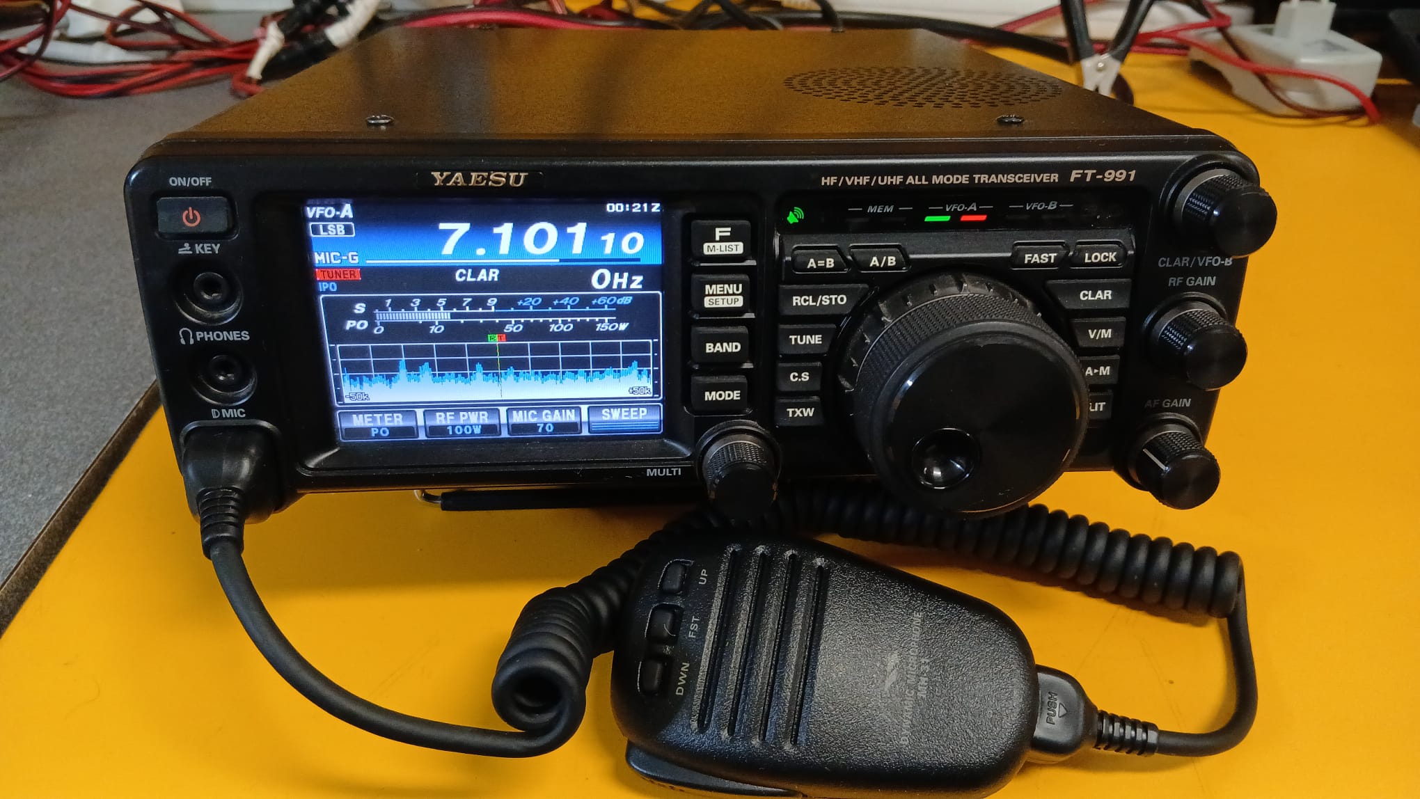 YAESU FT-991 RTX HF/50/VHF/UHF ALLMODE - C4FM - PARI AL NUOVO CON FILTRI YF-122S E TCXO-9