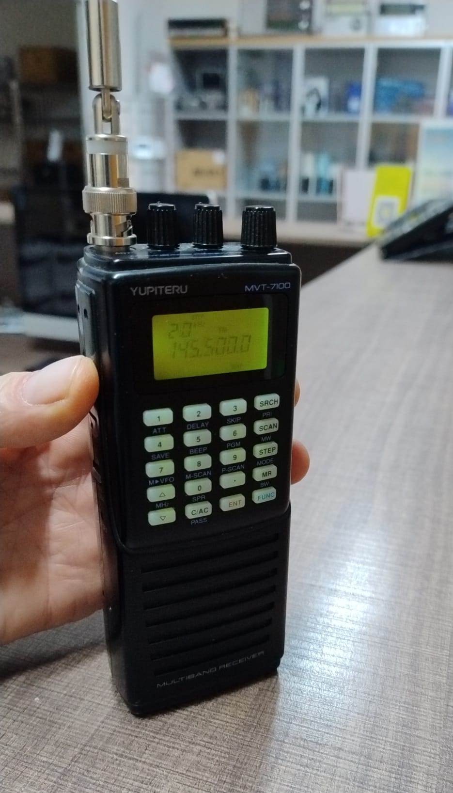 YUPITERU MVT-7100 RICEVITORE SCANNER PORTATILE 0,53-1600MHZ ALL MODE