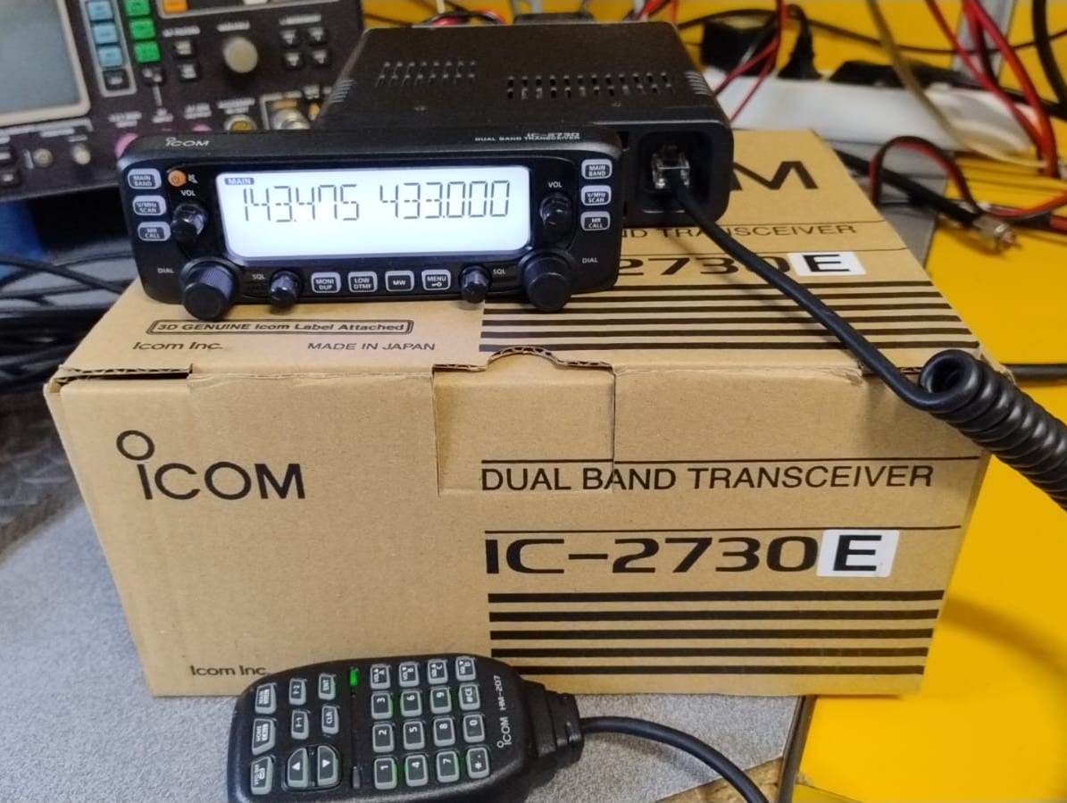 ICOM IC-2730 RTX VHF/UHF - PARI AL NUOVO - GIA' APERTO DI BANDA - CON IMBALLO